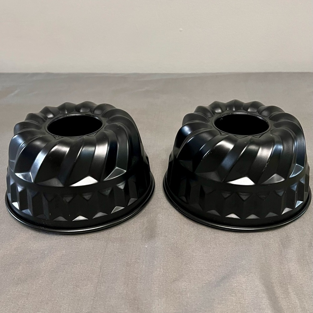 VTG Set Of 2 Kaiser Metal Bundt Cake Pans Jello Mini Mold Bakeware 6.75x3.75”
